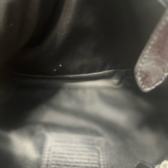 Coach - Picture 10 of 10